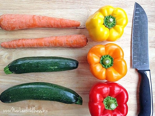 12. Замораживайте фрукты и овощи, чтобы продлить их срок годности