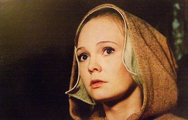 8. Кто изображен тут?