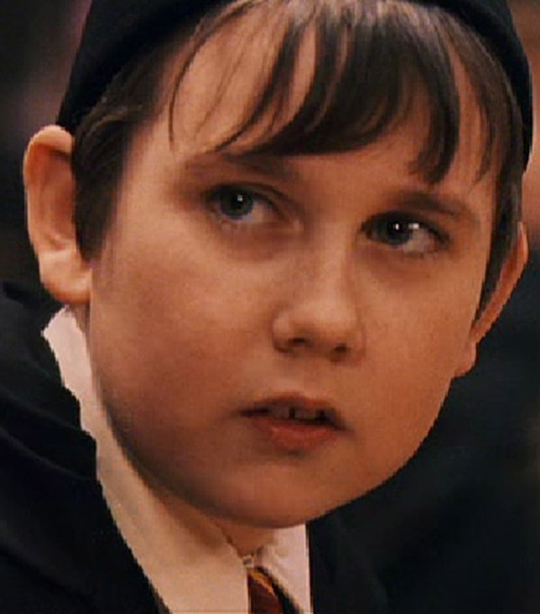 4. Актер, сыгравший этого персонажа, сейчас "слегка" по-другому выглядит