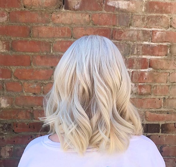 6. "Ледяная блондинка"