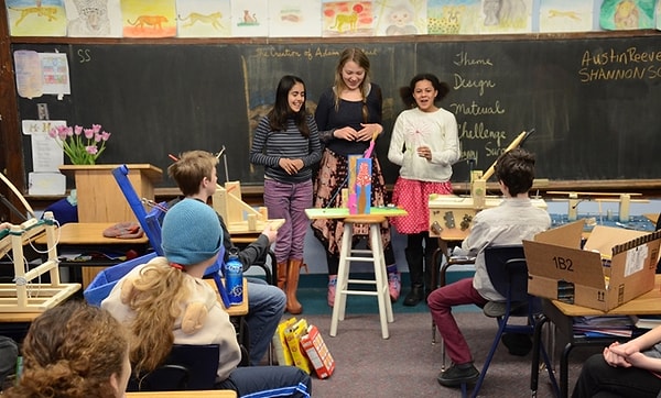 7. В школах этой страны нет экзаменов и регулярных контрольных работ.