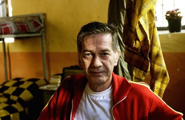 Fakat son dönem işlerinden olan "Pardon" filmi, bizim için kült filmler sıralamasının en üstlerinde yer alıyor. Öyle değil mi İbrahim?