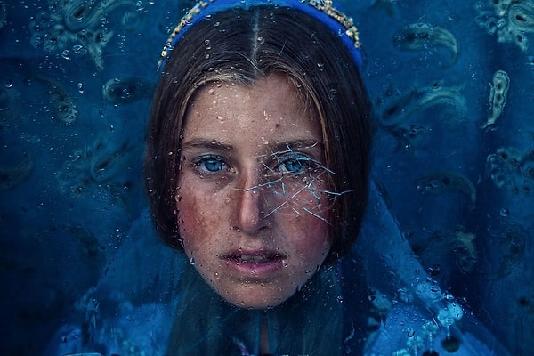 32. "Дождь", автор: Seyed Mohammad Sadegh Hosseini