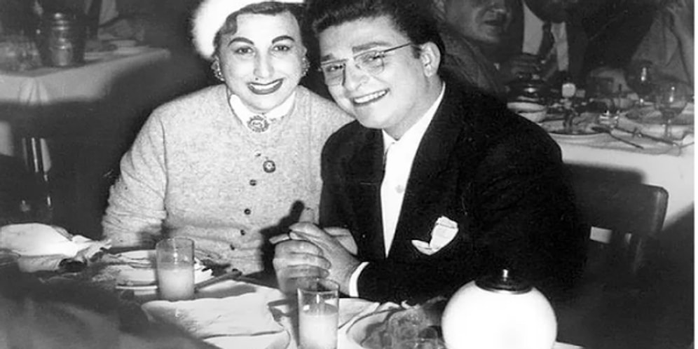 O Sofraların Bir Köşesinde Olmak Vardı! Dost Meclisi Sözünün Hakkını Veren Ünlülerin Nostaljik Sofra Fotoğrafları