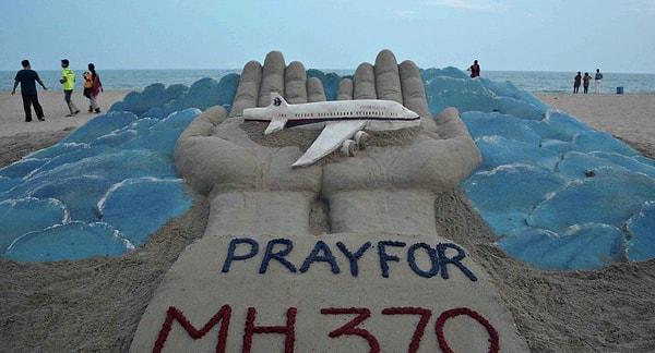 Aklı selim insanların ortak arzusu, komplo teorilerine gerek kalmadan MH370 ile ilgili gizemin artık bir şekilde çözülmesi şüphesiz.