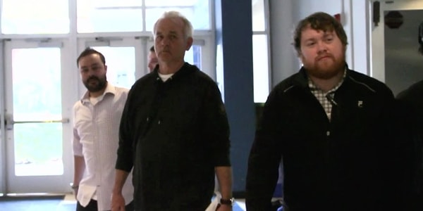 9. Он поднял автограф-сессию на новый уровень