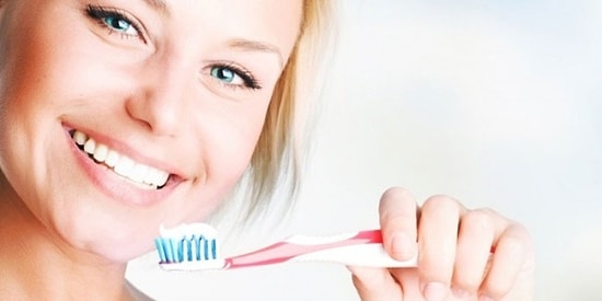 12 неожиданных способов использования зубной пасты