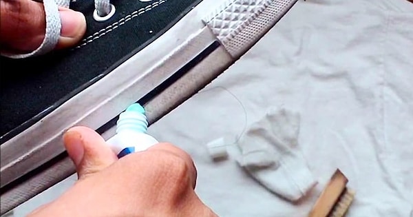 7. Убрать грязь с обуви