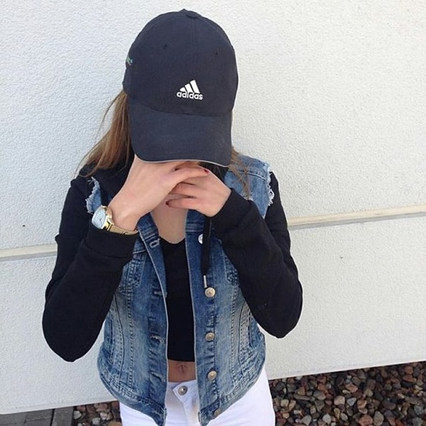 8. Он больше не ревнует