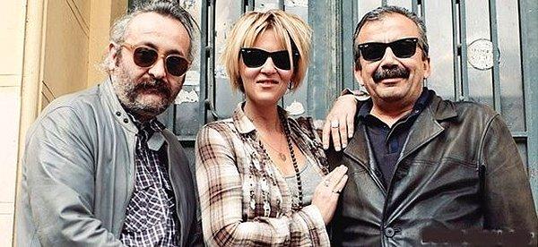 20. "İtirazım Var" filminin çıkışı sırasında Sırrı Süreyya Önder ve Onur Ünlü ile birlikte röportaj yaptı.
