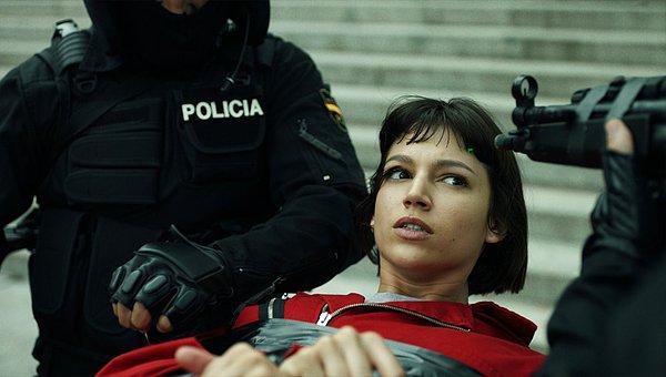 8. İspanyol polisinin gevşeklik dalında dünya rekoru kırması.