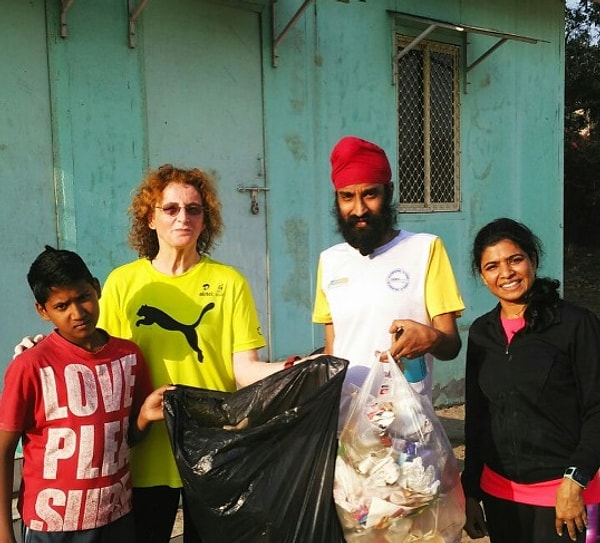 Вот, к примеру, фотография из Индии)