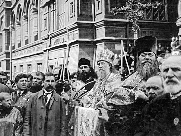 6. Воплощение в жизнь плана Льва Троцкого по ликвидации православной церкви началось в 1922 году.