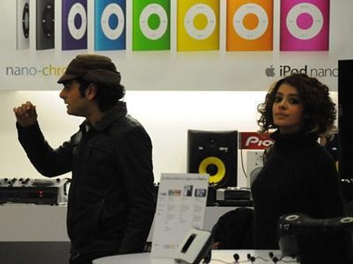 Özel hayatına değinmesek de olmaz... Bu bilgiye şaşıracaksınız: Mehmet Ali Nuroğlu, 2009 yılında Selin Şekerci ile evlendi!