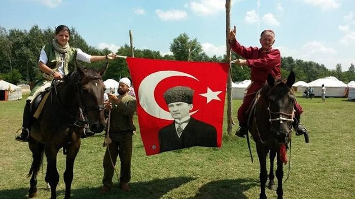 Kimlik Tartışması Süren Macaristan'da Gündemdeki Soru: Türklerle Akraba mıyız?