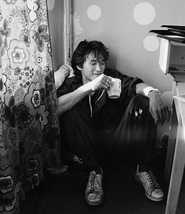 2. Какое название носила изначально группа "Кино"?