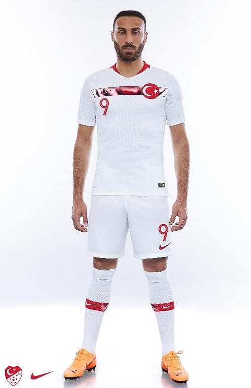 İşte yeni formalar: