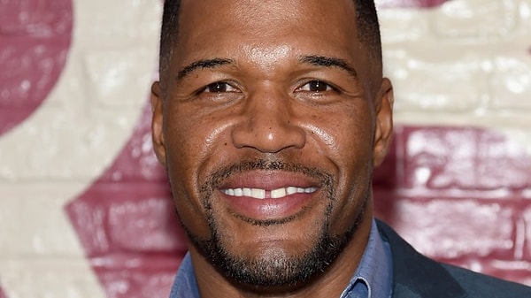 10. Майкл Страхан