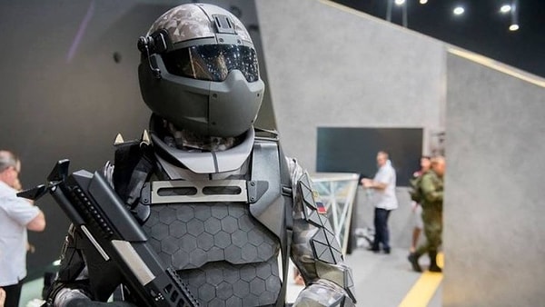 7. В какой стране разработана экипировка солдата будущего?