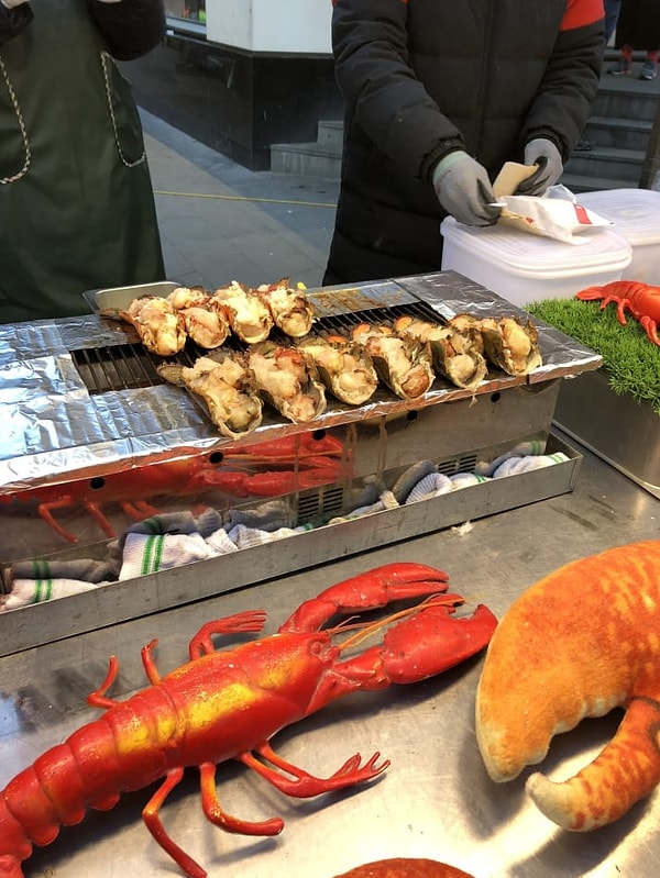 20. Жареные лобстеры, фаршированные сыром