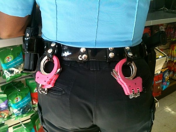 15. Хах! Представляете, как вдвойне обиднее нарушителям?