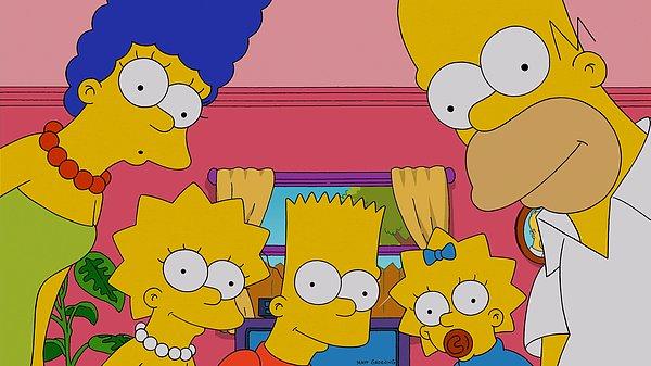 11. "The Simpsons"ın pilot bölümünün orijinal hali çok kötüydü ve Fox neredeyse diziyi iptal ediyordu. Dizi, şu anda ABD’deki en uzun soluklu yapımların başında geliyor.