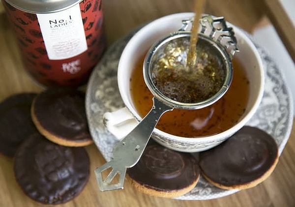 6. Это могли быть, например, веточки, опилки и даже овечий помёт.