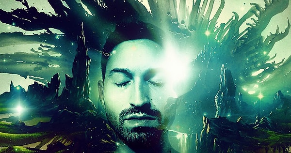 7. В зависимости от того, как много вы думаете, мозг генерирует от 12 до 50 тысяч мыслей в день.