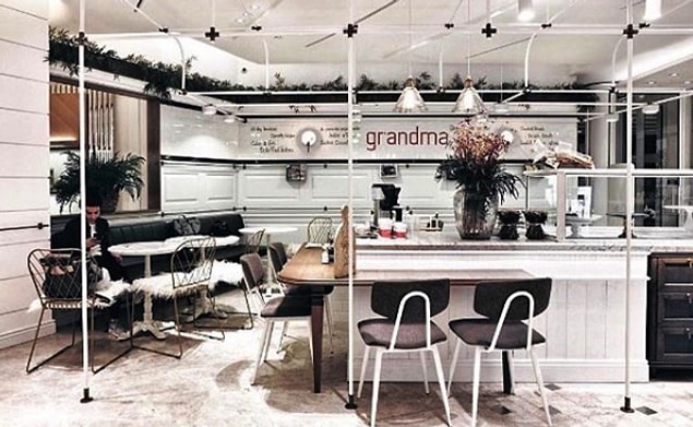 26. Grandma Bakery Cafe