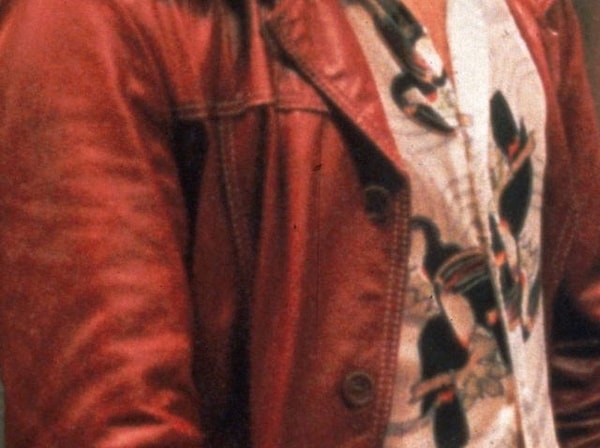 1. Итак, узнаете что за фильм на этом кусочке?