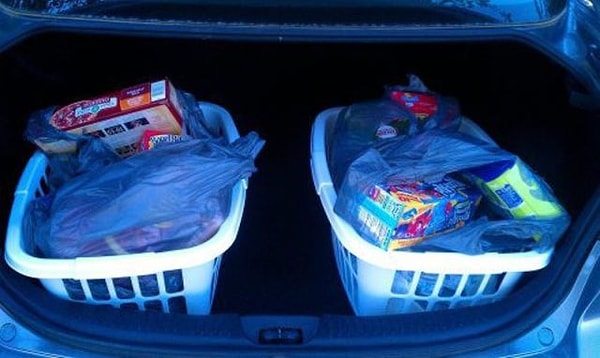 8. Возите с собой корзины для белья