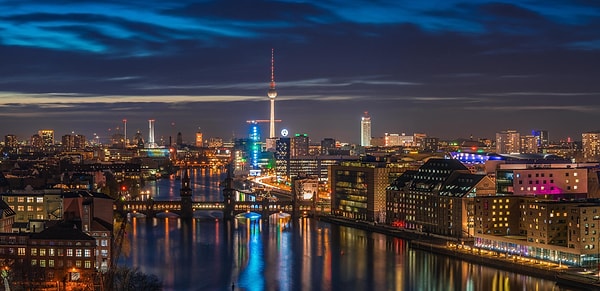 Вам следует отправиться в Берлин!