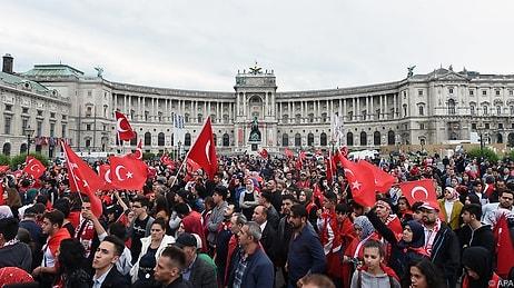 Avusturya'da Gündem Türkler: Binlercesi Sınır Dışı Edilebilir