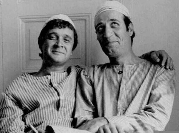 15. Süt Kardeşler sık sık Şabanoğlu Şaban filmiyle karıştırılır. Ancak bu film 1976'da, Şabanoğlu Şaban ise 1977'de çekilmiştir.