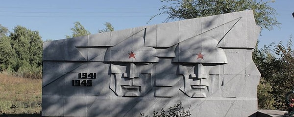 5. "Вкусное" село Пирожок находится в...