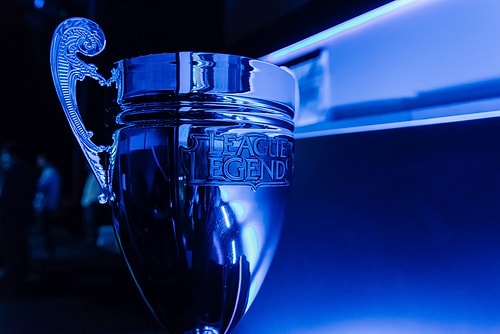 Kupanın Sahibi Kim Olacak League of Legends 2018 Kış Mevsimi Finalleri Başlıyor 57