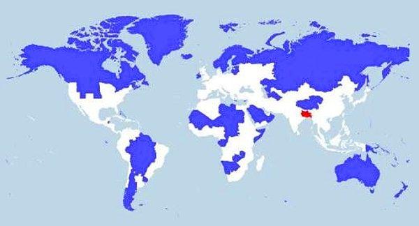 23. Kırmızı bölgede dünya nüfusunun %5’lik dilimi yaşıyor. Mavi bölgede de aynı şekilde, %5’lik bir dilim yaşıyor.