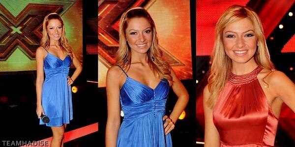 2008 yılına geldiğimizde ise Belçika'da X Factor yarışmasının sunuculuğunu üstleniyor ve saçlarını bizim de aşina olduğumuz renge boyatıyor.
