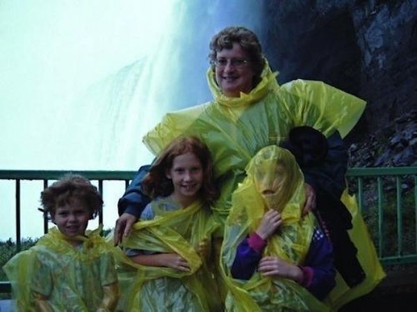 6. Сынок, ты тоже чудесно вышел, не переживай!