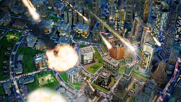 7. SimCity'de koca bir şehri yapıp, oynamaktan sıkıldıktan sonra da bin bir felaket yollayıp şehrin yok olmasını izlemek de kesin yapılır.