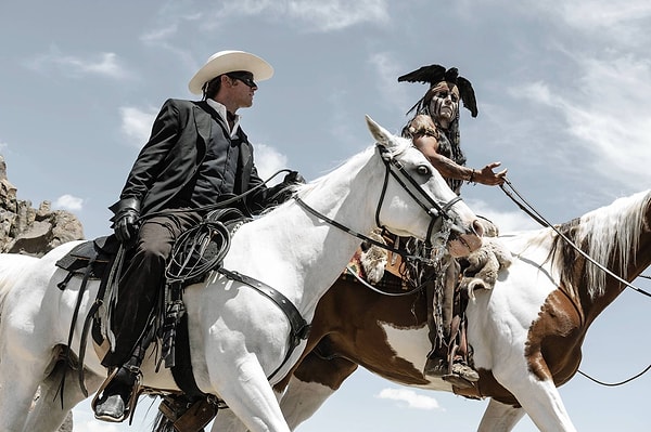 2. Как звали лошадь Одинокого Рейнджера, которую он спас от бизона?