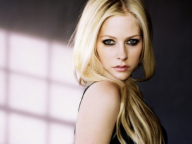 21. Avril Lavigne