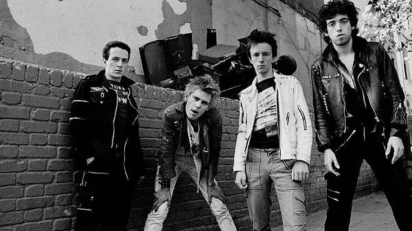 14. The Clash - 1977