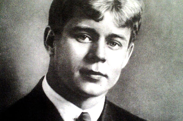 1. Отговорила роща золотая...   Есенин С.А.