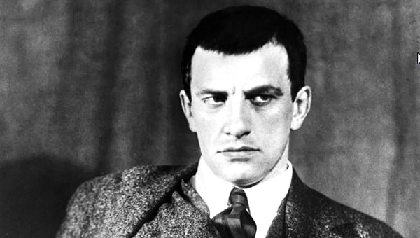 6. Послушайте!  Маяковский В.В.