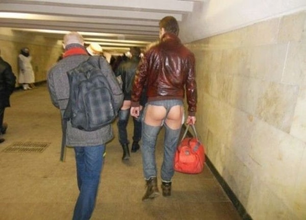 19. Надеемся, что просто кто-то решил подшутить над этим парнем.