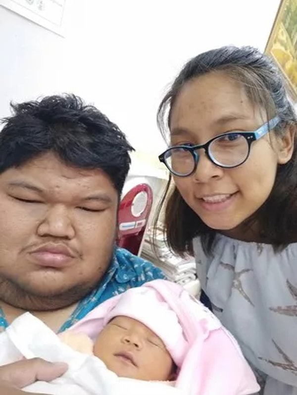 8. А в декабре у Куди и Пуйадол родился ребенок. И, кажется, эта пара действительно счастлива.