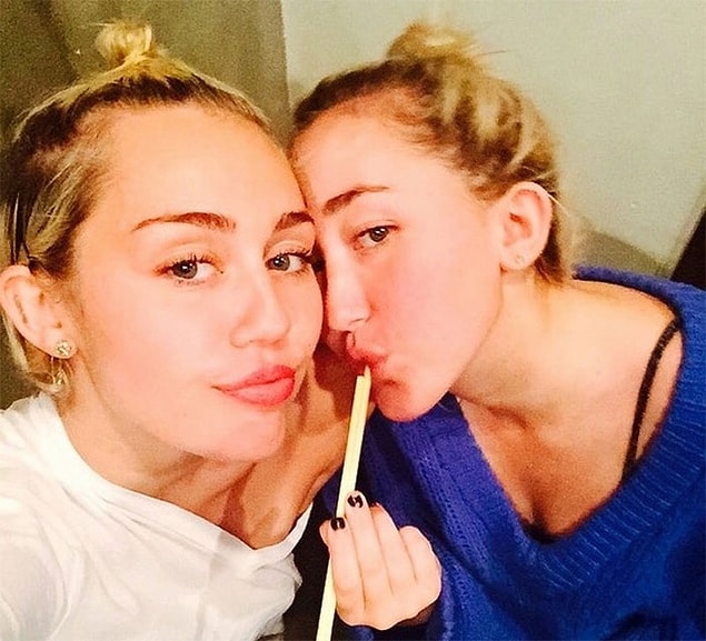 19. Miley Cyrus ve kardeşi Noah