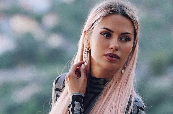 7. Виктория Боня