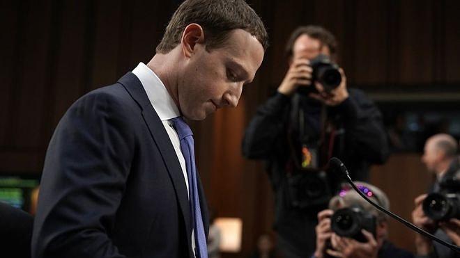 Facebook Kurucusu Mark Zuckerberg ABD Kongresi'nde İfade Verdi: 'Benim Hatamdı, Özür Dilerim'